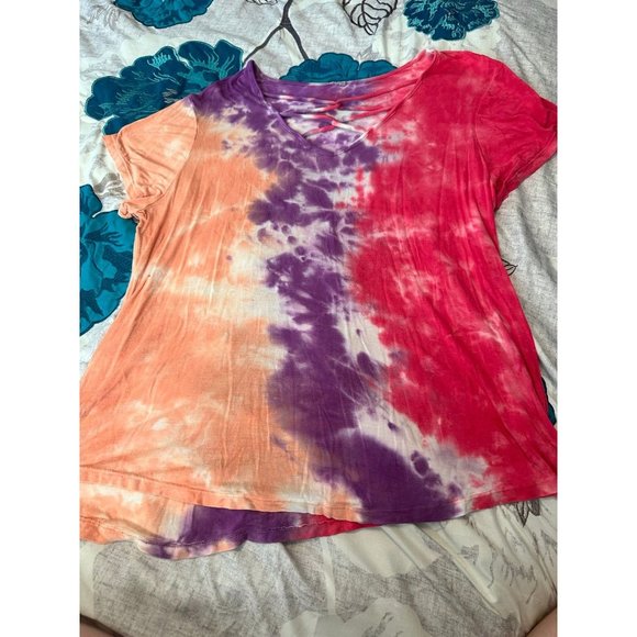 Tops - 5 FOR $15 Tie dyed shirt no tag but like a large